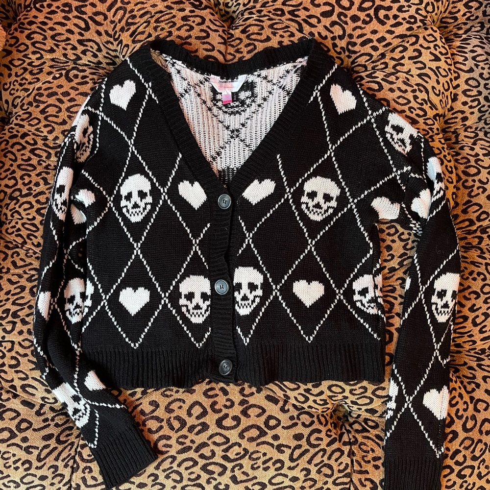 No Boundaries Black and White Skull Cardigan